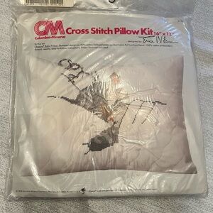 Chesse The Gray Kitty 14x9 Crewel Kit Vintage Unopened Columbia Minerva 1978 Kit